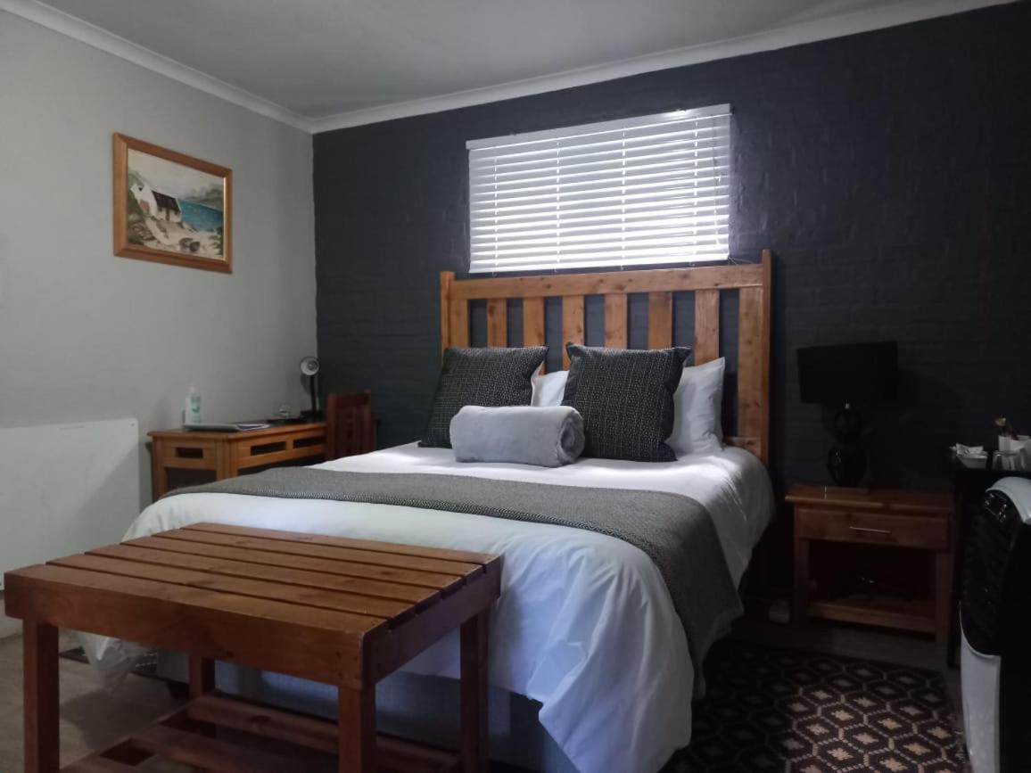 Hermanus 13 On 2Nd Guest Rooms Екстер'єр фото